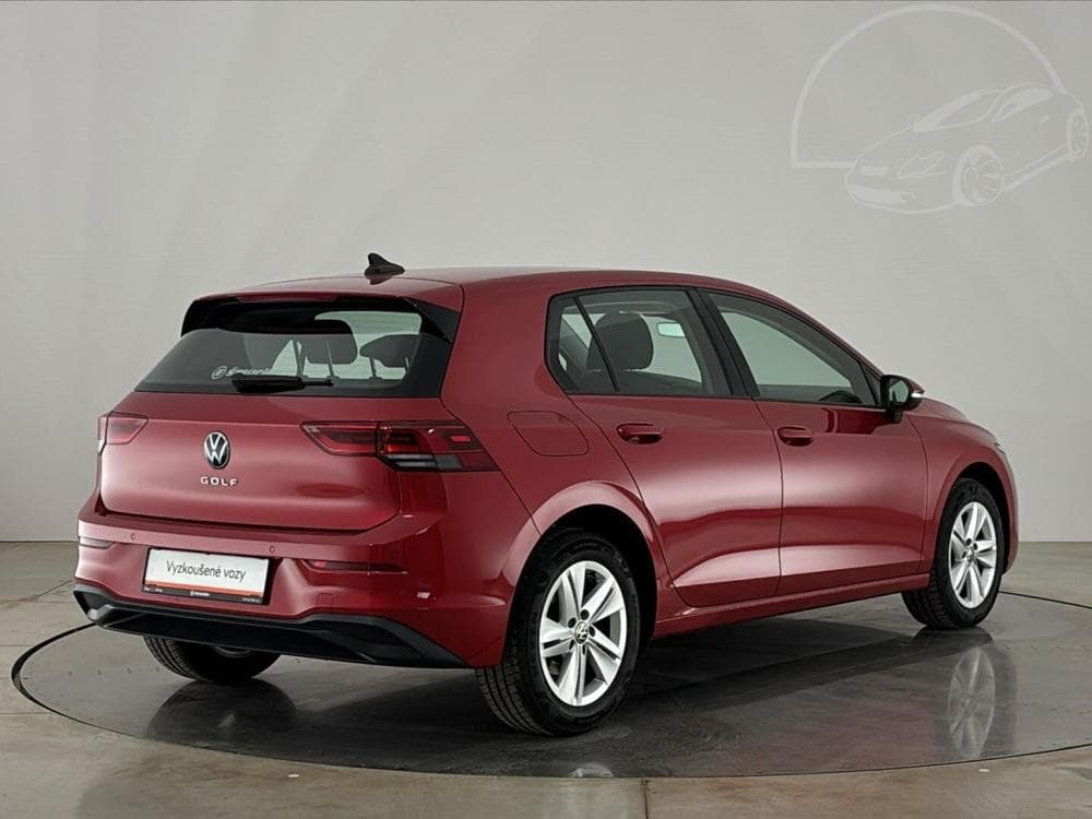 2021 Volkswagen Golf - 2