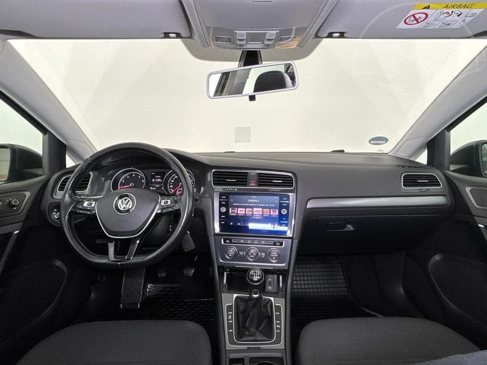 2017 Volkswagen Golf - 5