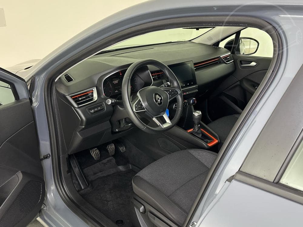 2020 Renault Clio - 6