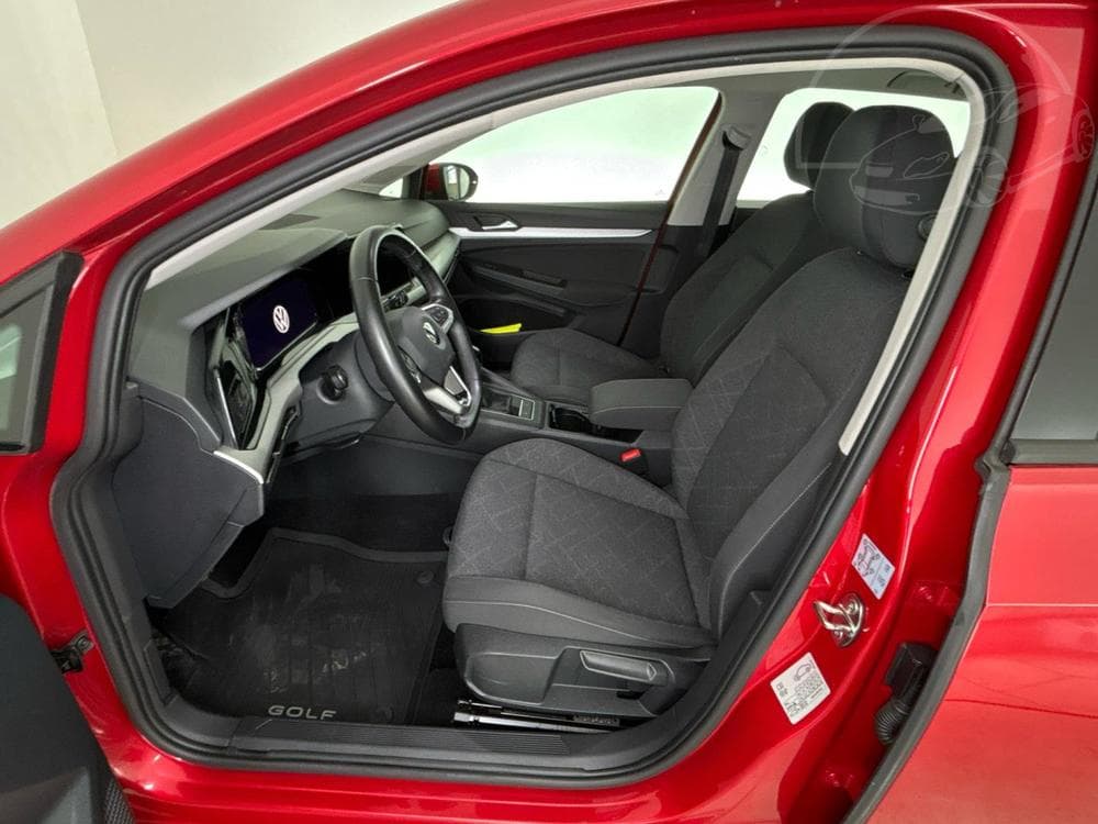 2021 Volkswagen Golf - 7