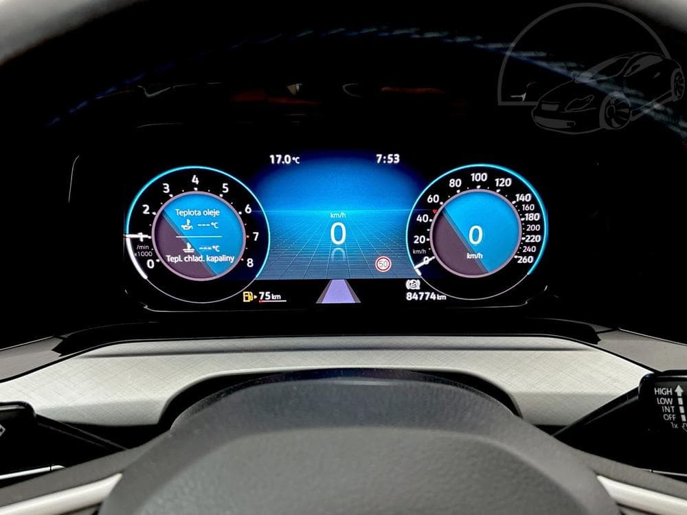 2021 Volkswagen Golf - 11