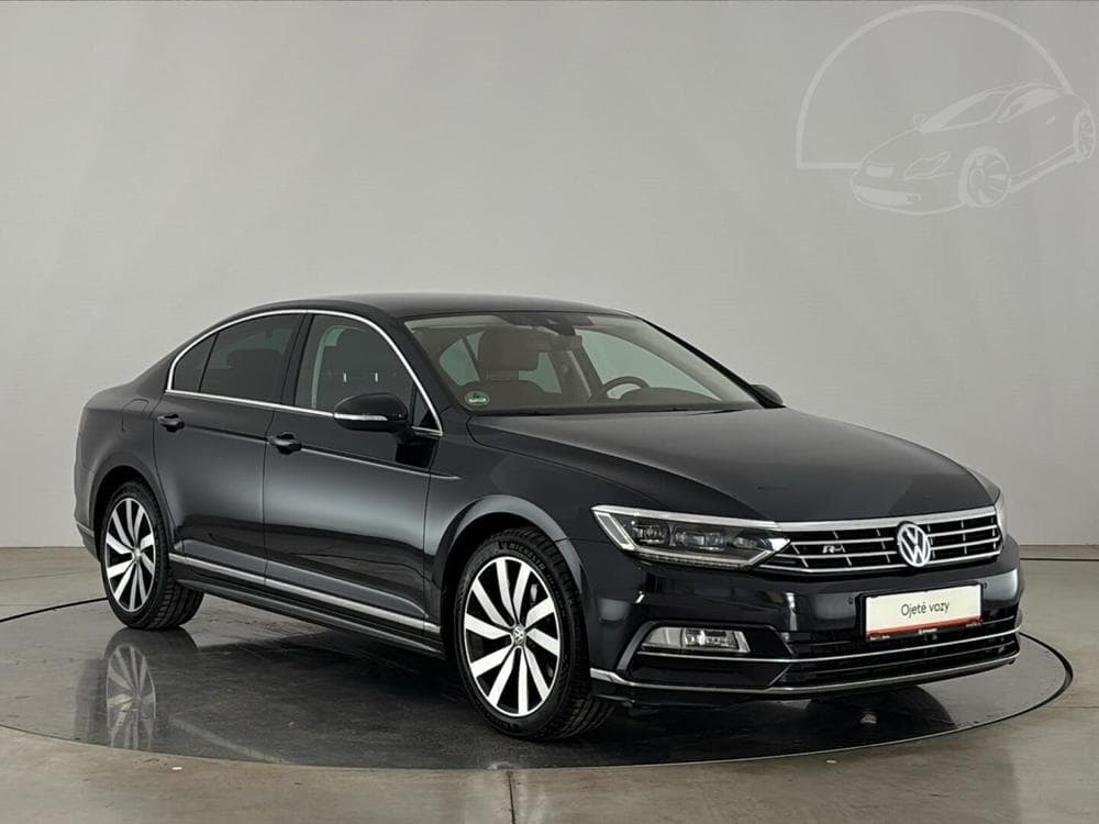 2018 Volkswagen PASSAT - 14
