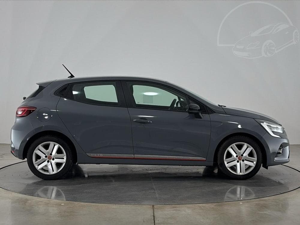 2020 Renault Clio - 16