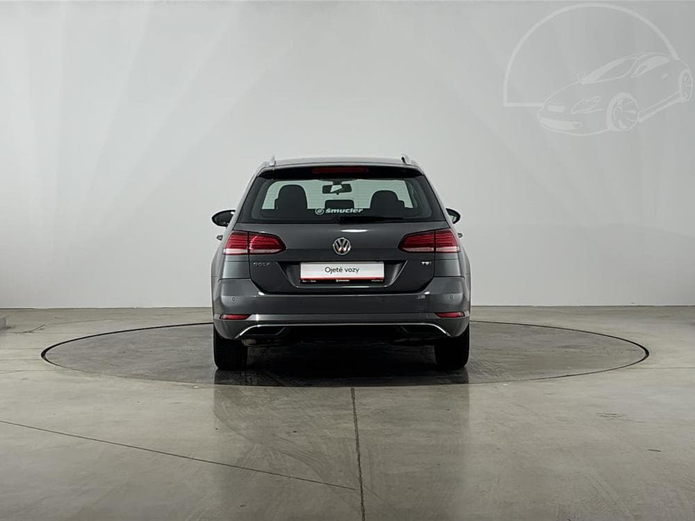 2017 Volkswagen Golf - 17