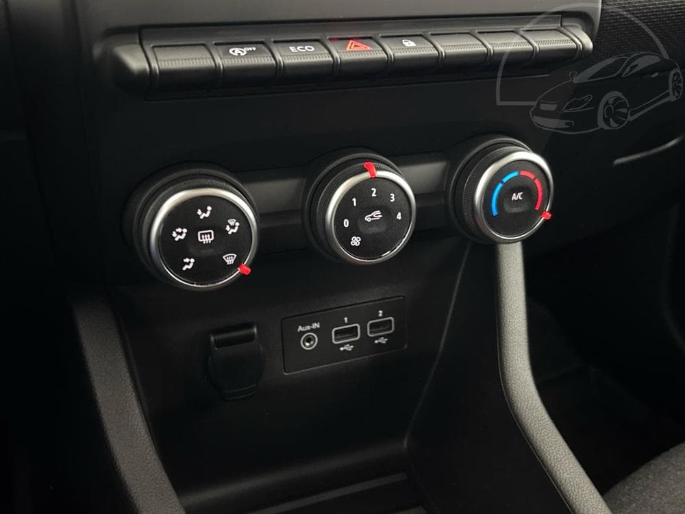 2020 Renault Clio - 19