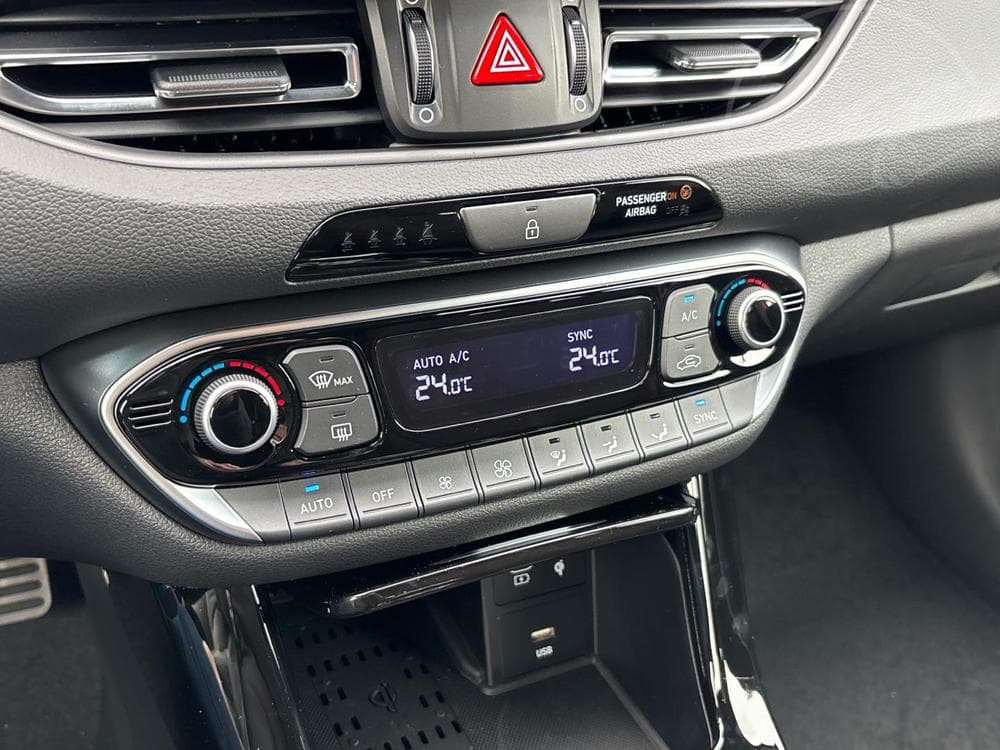 2024 Hyundai i30 - 37