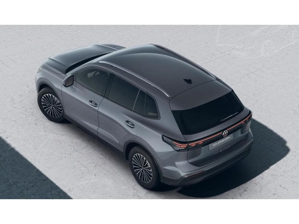 Volkswagen Tiguan - 10