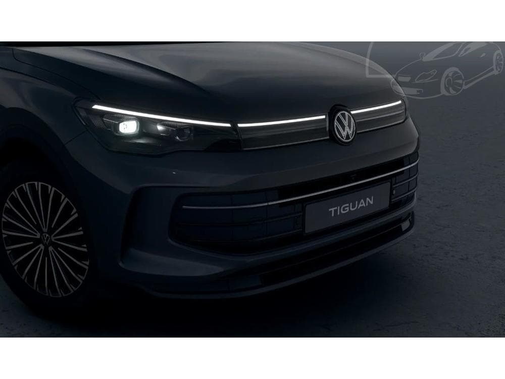 Volkswagen Tiguan - 9