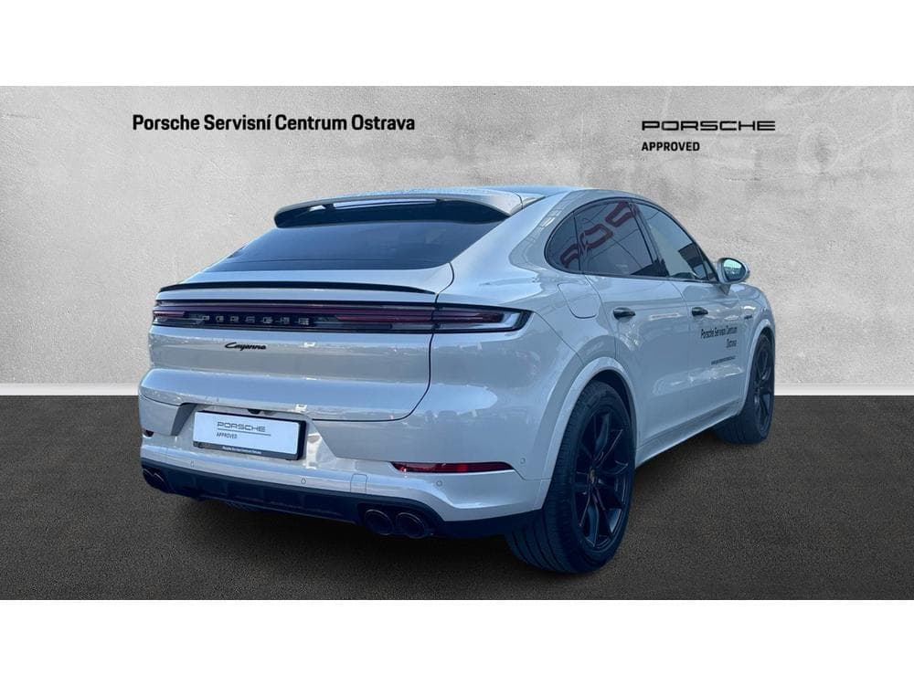 2026 Porsche CAYENNE - 16