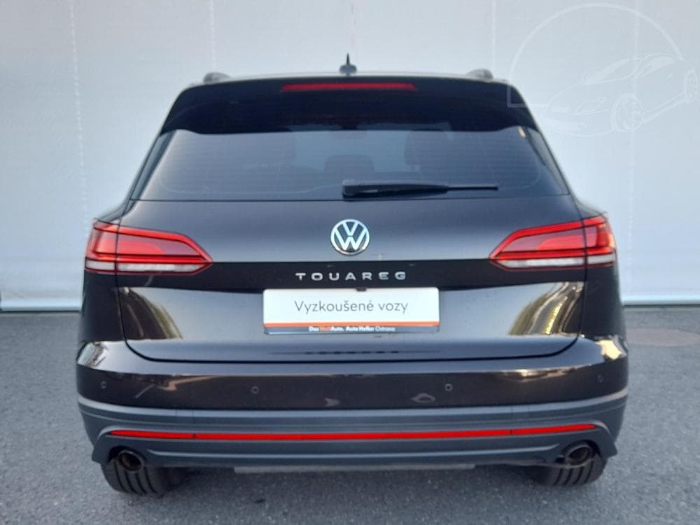 2022 Volkswagen Touareg - 11