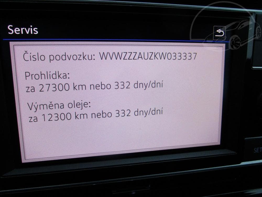 2018 Volkswagen Golf - 15