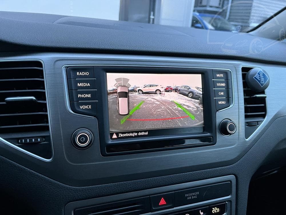 2017 Volkswagen Golf - 16