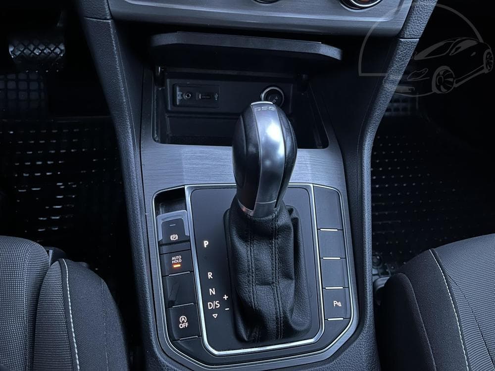 2017 Volkswagen Golf - 20