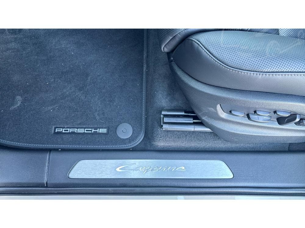 2026 Porsche CAYENNE - 58