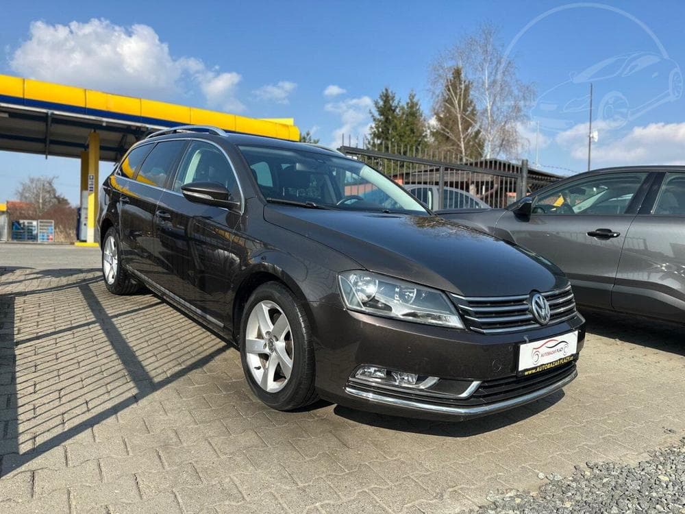 2013 Volkswagen PASSAT