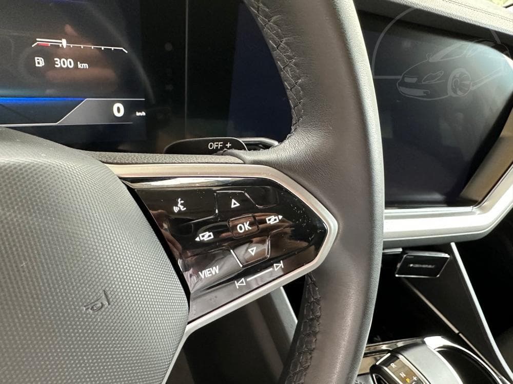 2022 Volkswagen Touareg - 15