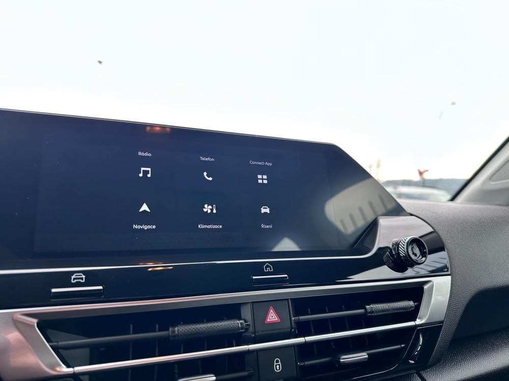 2022 Citroen C4 - 12