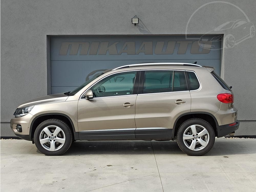 2012 Volkswagen Tiguan - 7