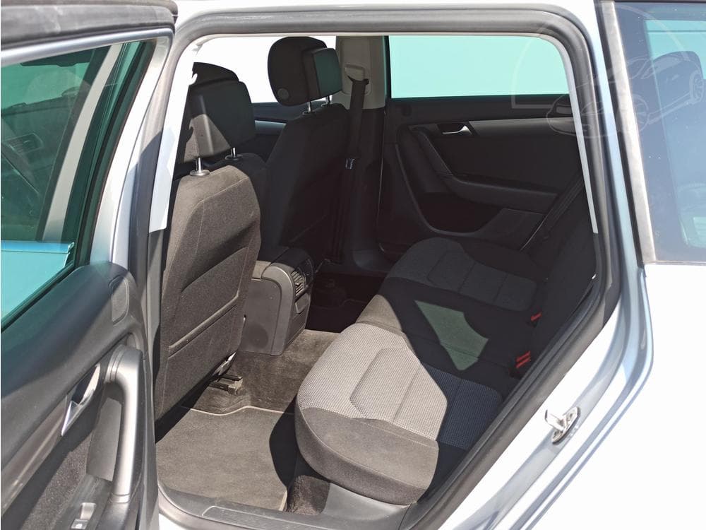 2013 Volkswagen PASSAT - 12