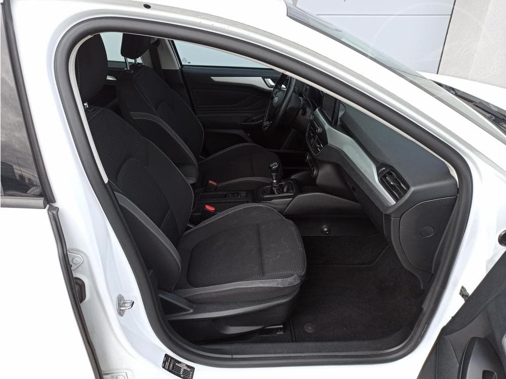 2019 Ford FOCUS - 13