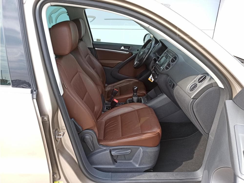 2012 Volkswagen Tiguan - 15