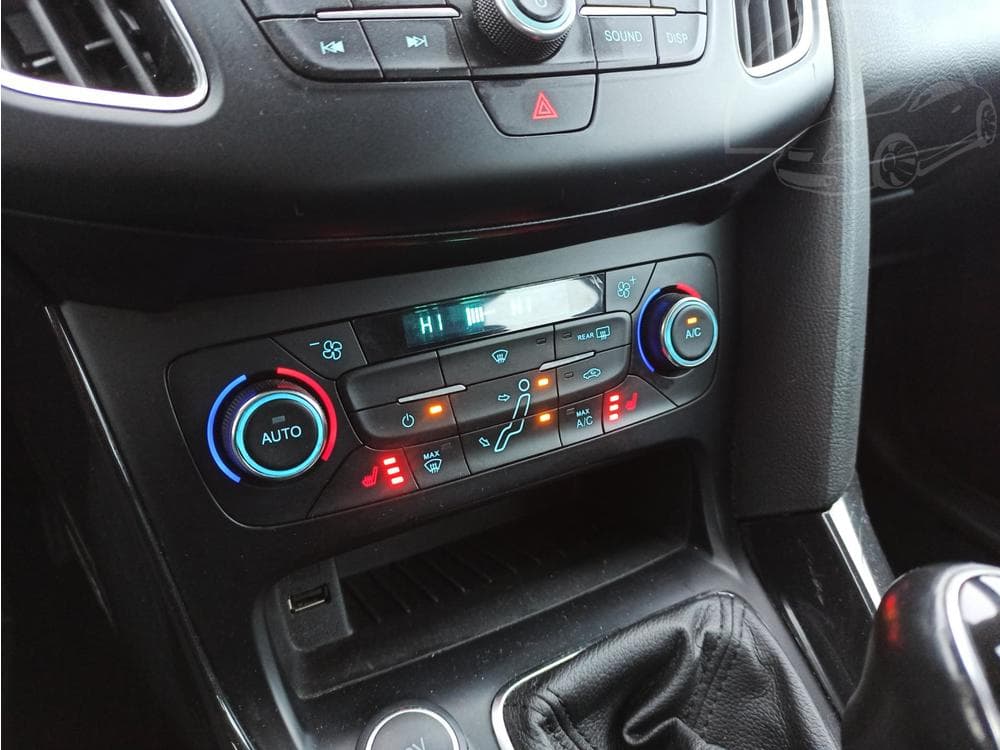 2018 Ford FOCUS - 20