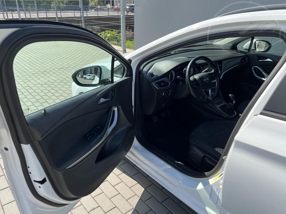 2019 Opel ASTRA - 9