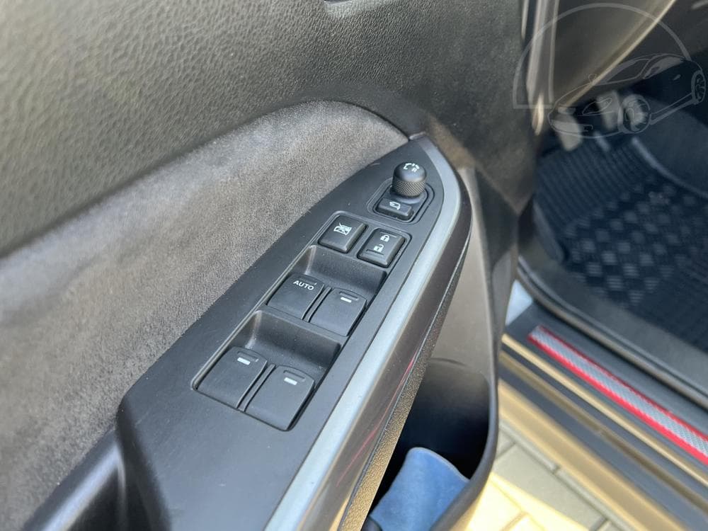 2020 Suzuki Vitara - 10