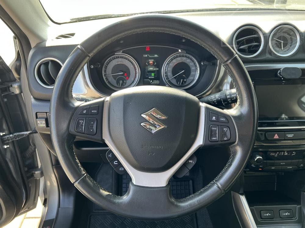 2020 Suzuki Vitara - 13