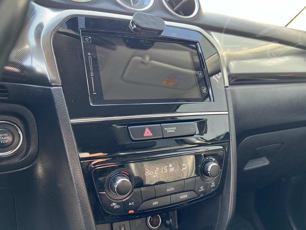 2020 Suzuki Vitara - 19