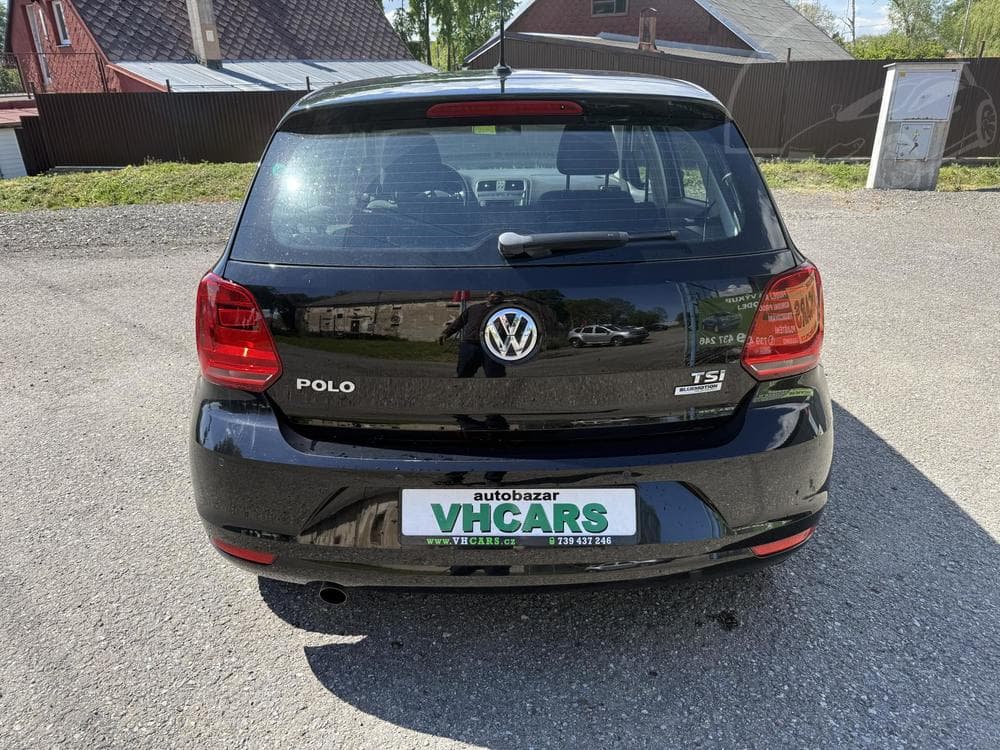2017 Volkswagen POLO - 11