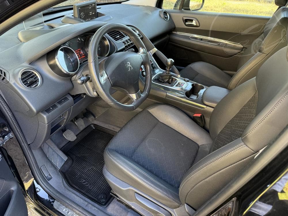 2015 Peugeot 3008 - 8