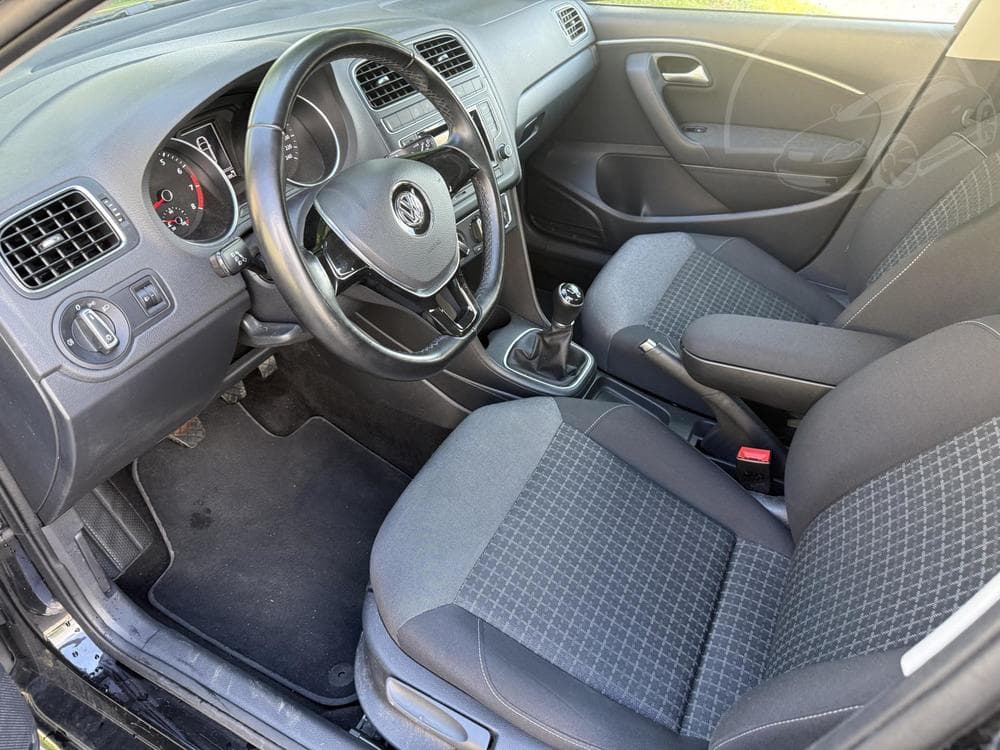 2017 Volkswagen POLO - 15
