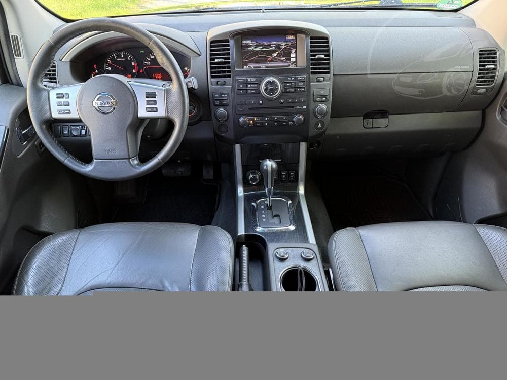 2012 Nissan Pathfinder - 10