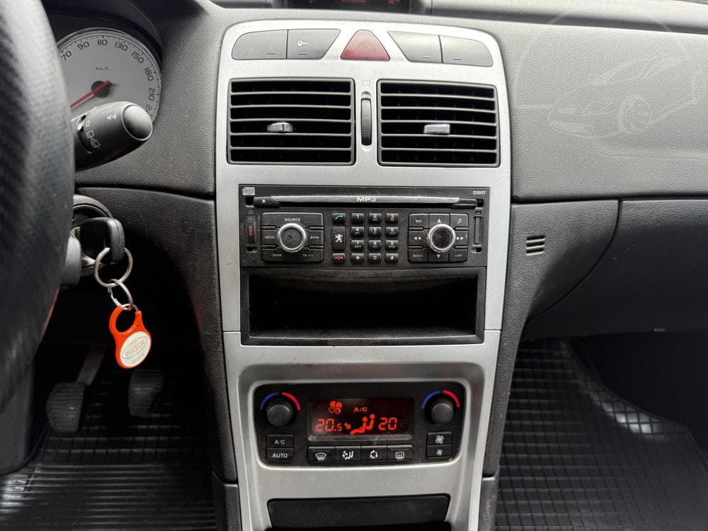 2008 Peugeot 307 - 15