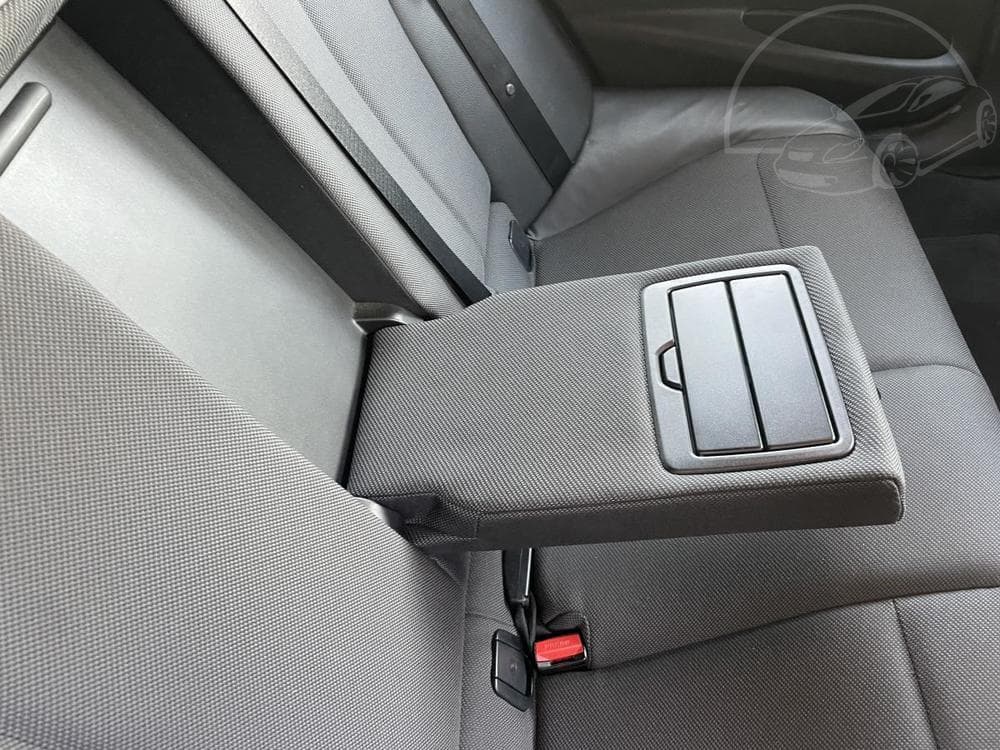 2013 BMW 3-Series - 18