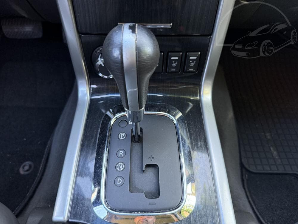 2012 Nissan Pathfinder - 20