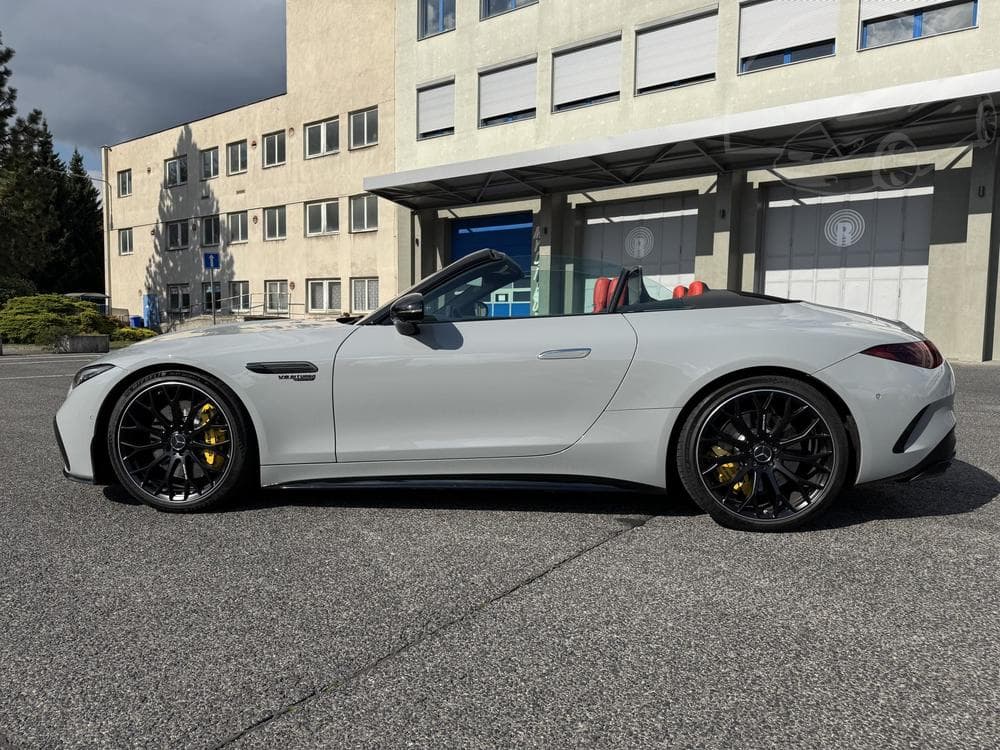 2023 Mercedes-Benz SL - 55