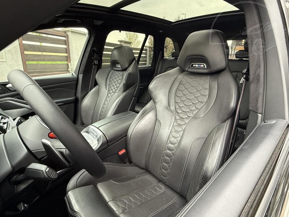 2021 BMW X5 - 33