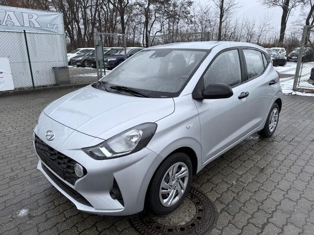 Hyundai i10 1.0i 49 kW klima, serviska