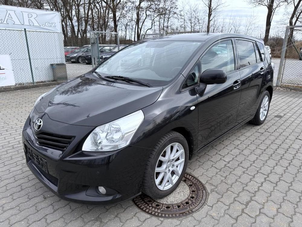 Toyota Verso 1.8i 108 kW navi. serviska
