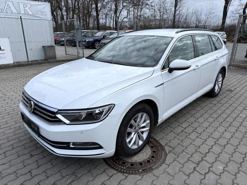 2017 Volkswagen PASSAT