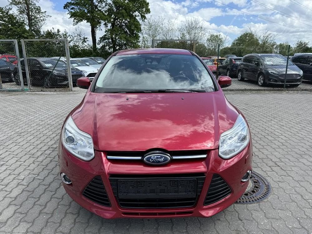 2011 Ford FOCUS - 2