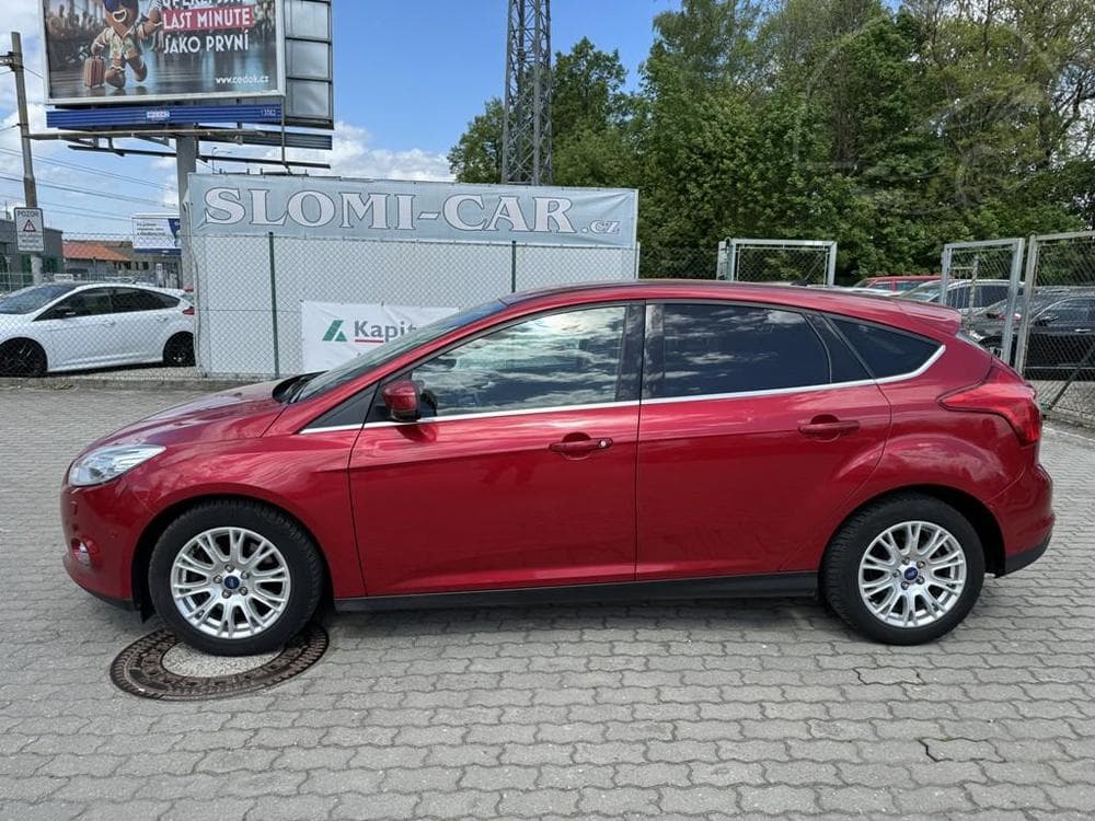 2011 Ford FOCUS - 3
