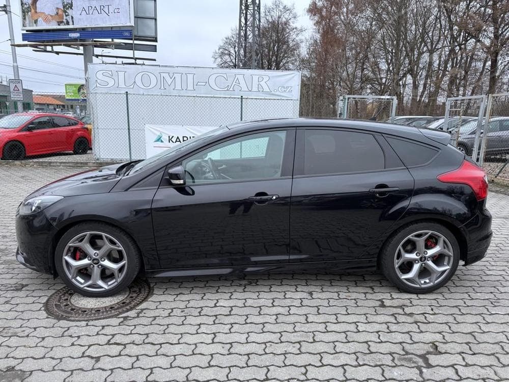 2012 Ford FOCUS - 3