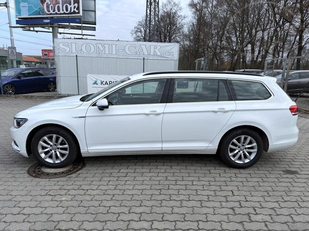 2017 Volkswagen PASSAT - 3