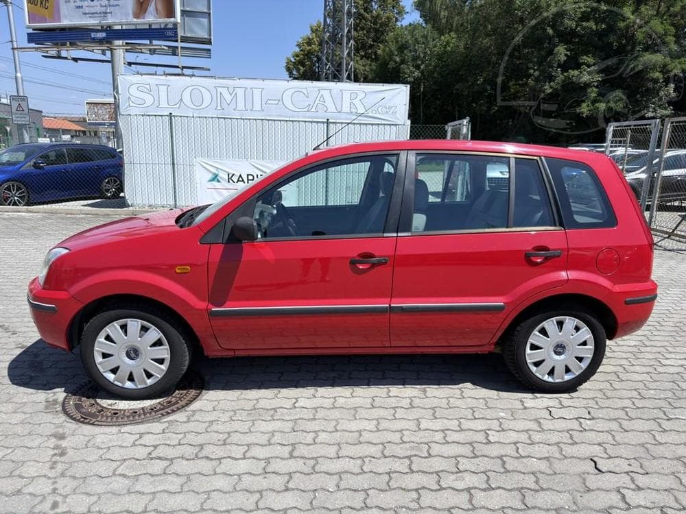 2003 Ford FUSION - 3