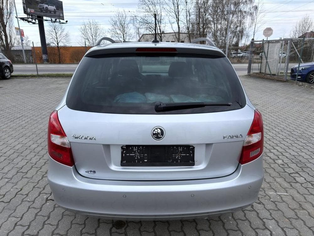 2014 Škoda FABIA - 4