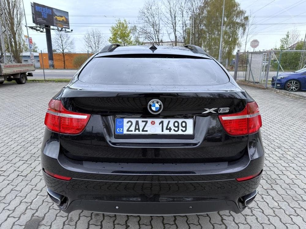 2012 BMW X6 - 13