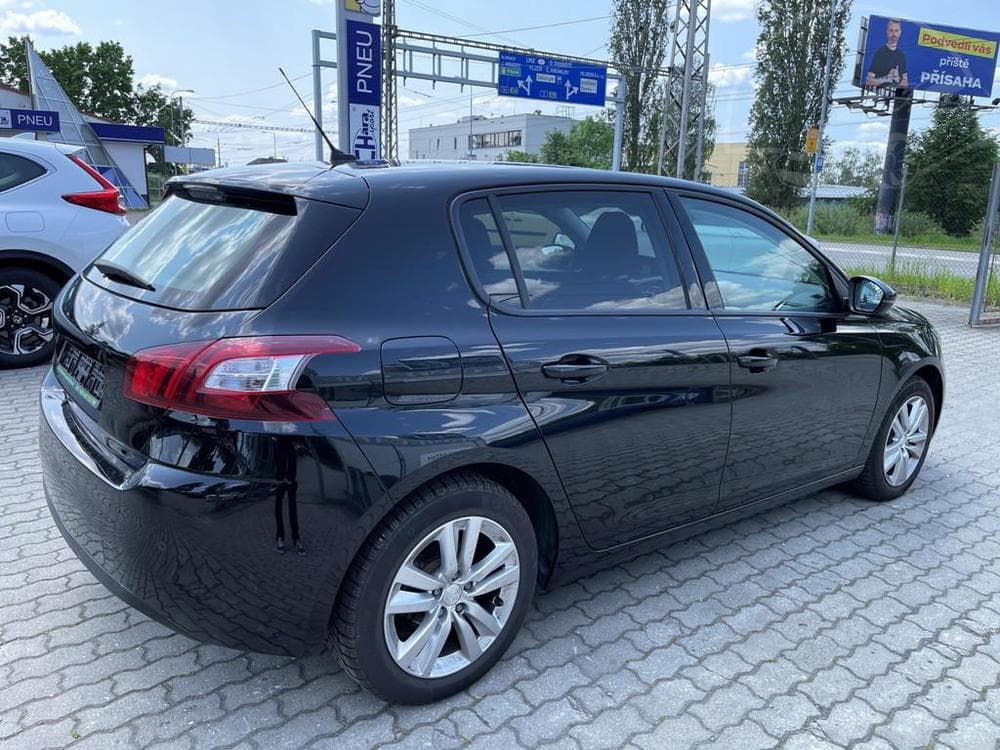 2020 Peugeot 308 - 5